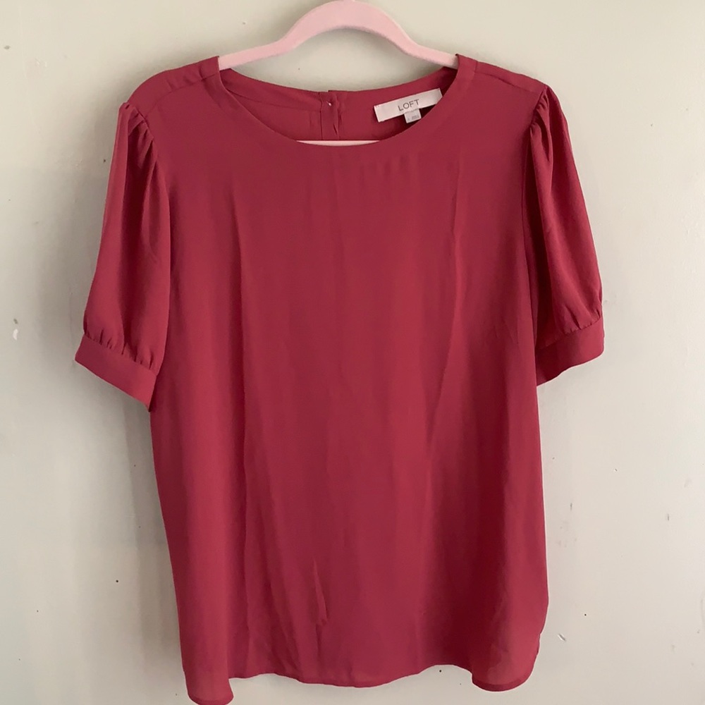 LOFT woman’s rusty pink blouse
